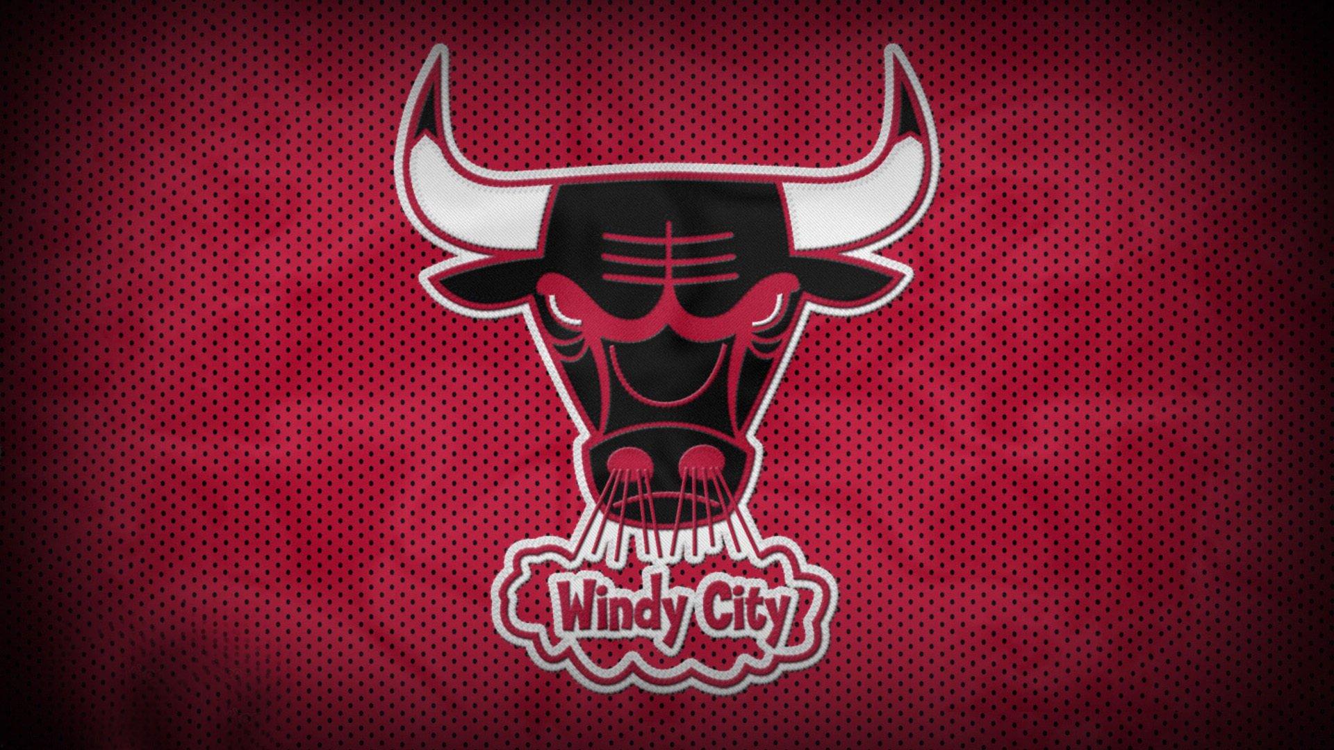 港足新星中国香港C罗坦言，加盟内地俱乐部因受朱辰杰激励，下一站瞄准中超舞台